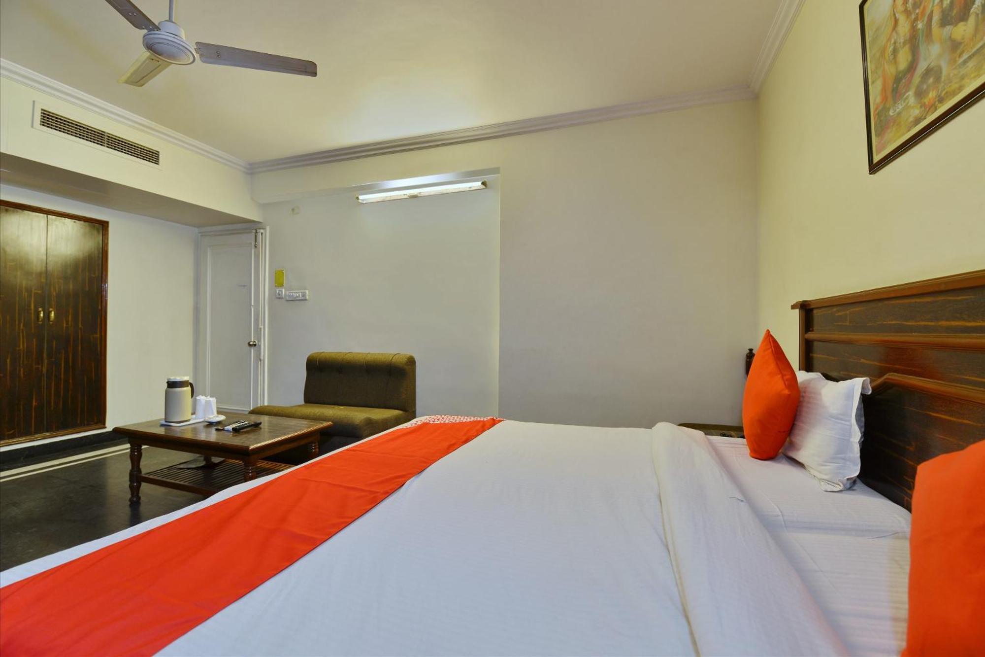 Hotel Kohinoor Jaipur Bagian luar foto