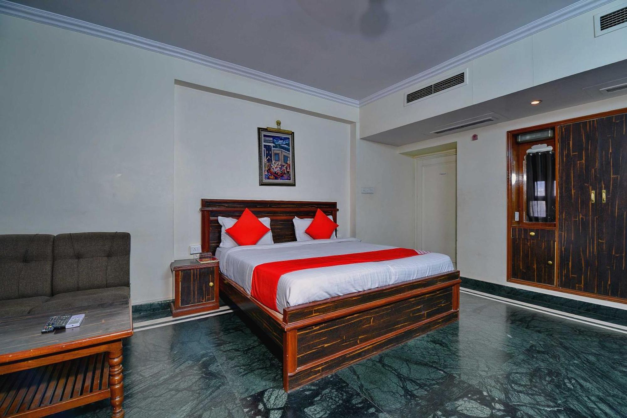 Hotel Kohinoor Jaipur Bagian luar foto