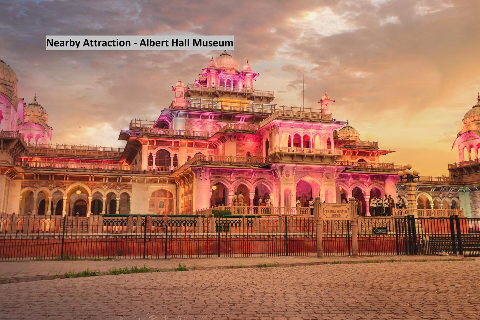 Hotel Kohinoor Jaipur Bagian luar foto