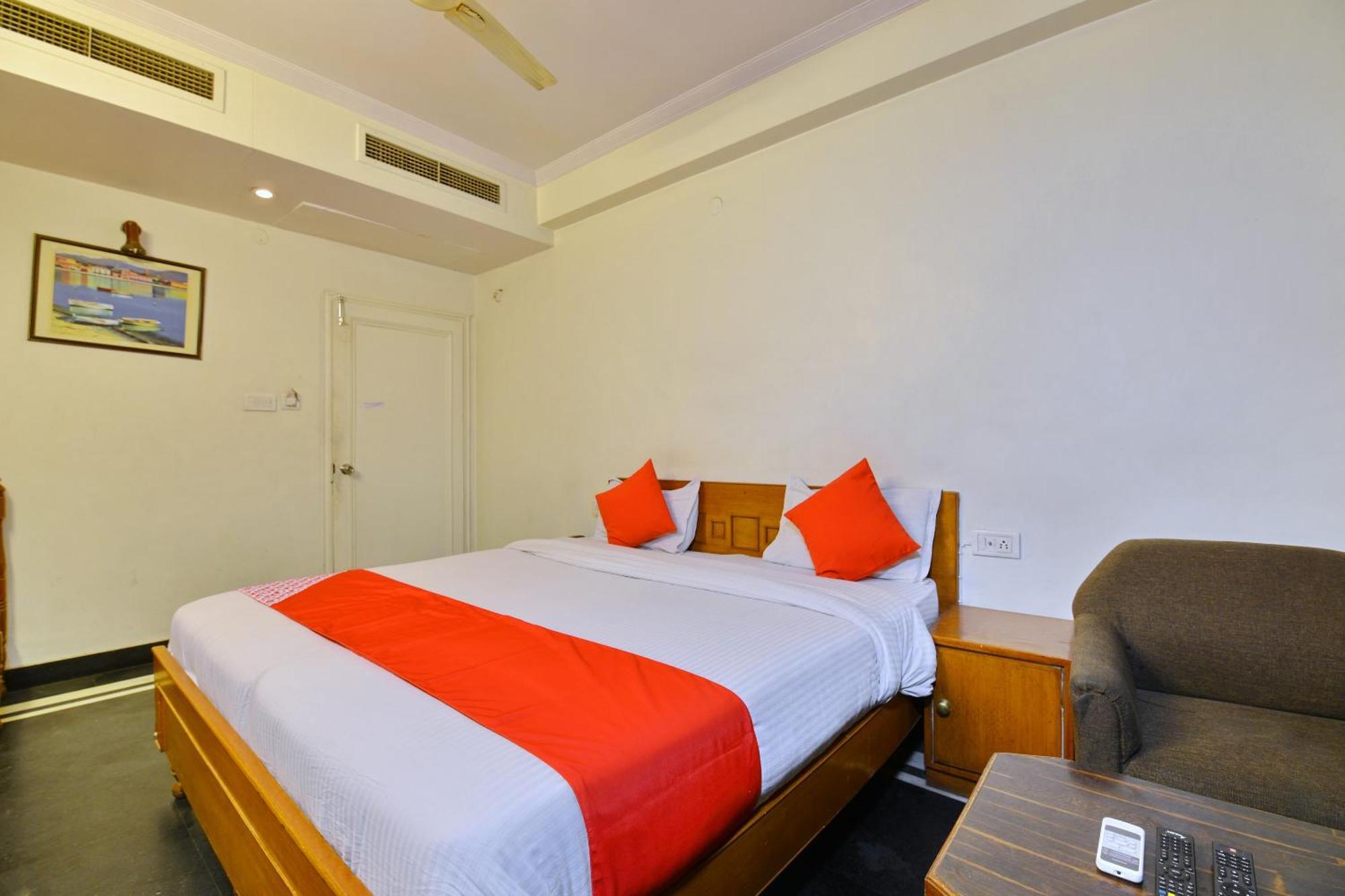 Hotel Kohinoor Jaipur Bagian luar foto