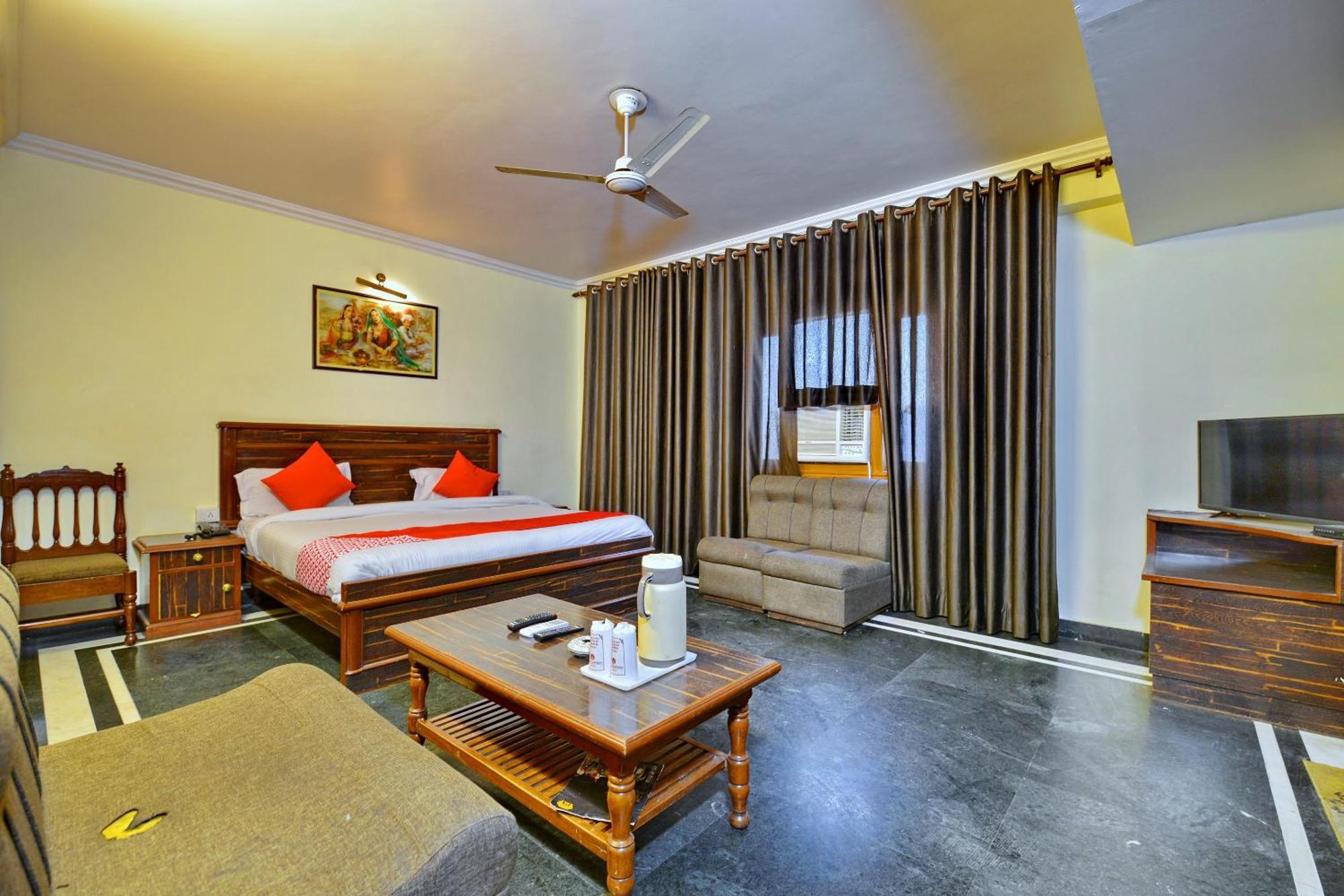 Hotel Kohinoor Jaipur Bagian luar foto