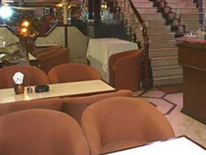 Hotel Kohinoor Jaipur Bagian luar foto